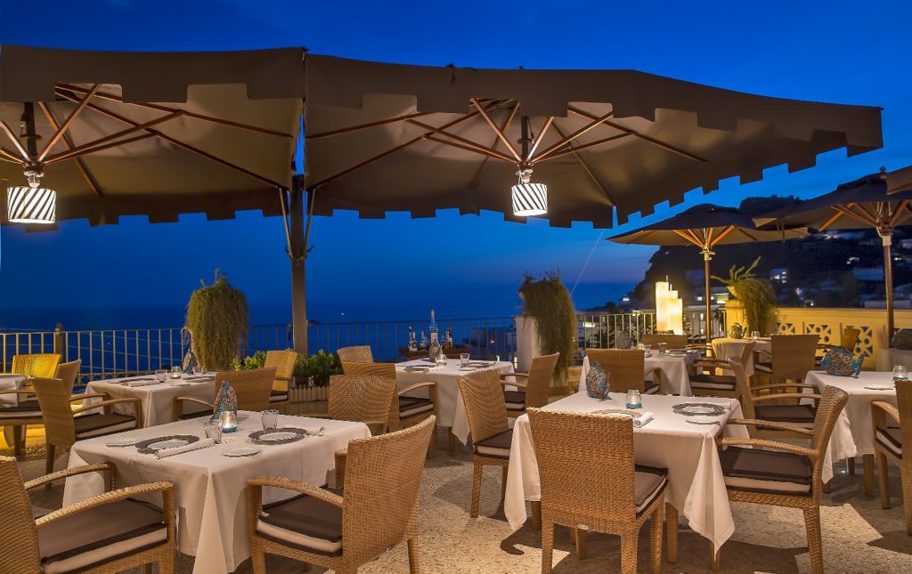 Capri Tiberio Palace_Restaurant_(c) Preferred Hotels and Resorts
