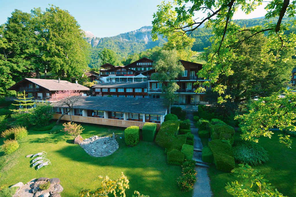 Hotel Lindenhof Hausansicht (© Garten Hotels Schweiz)