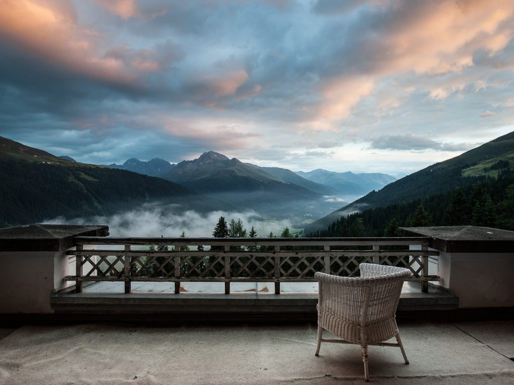 Hotel Schatzalp - Terrasse (© Garten Hotels Schweiz)