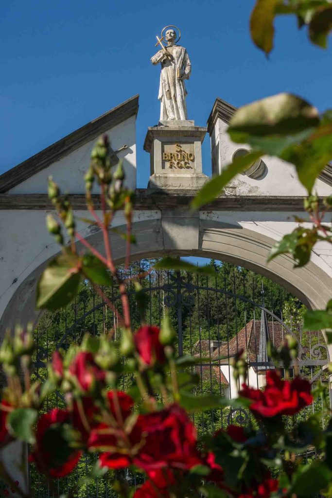 Kartause Ittingen - Blumen mit Bogen (© Garten Hotels Schweiz)
