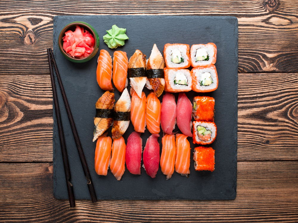 Sushi und Sashimi (Bild: © Malyugin - shutterstock.com)